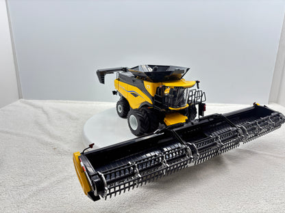 1/32 New Holland CR11 Duals