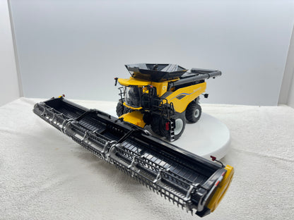 1/32 New Holland CR11 Duals