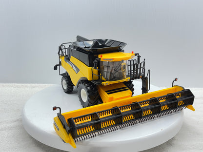 1/16 New Holland CR9060