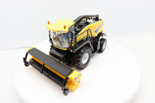 1/32 New Holland FR 850
