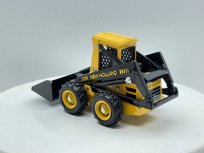 1/16 New Holland Skid-Steer