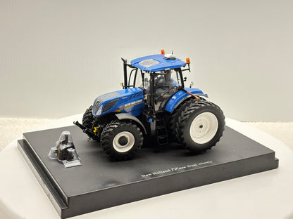 1/32 New Holland T7.225