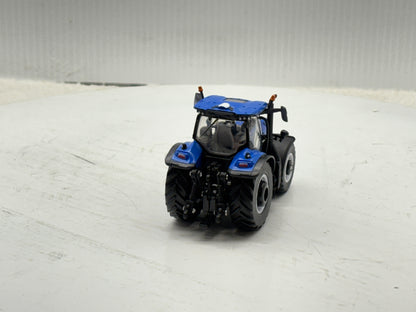 1/64 New Holland T7.300 PLM Prestige