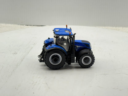 1/64 New Holland T7.300 PLM Prestige