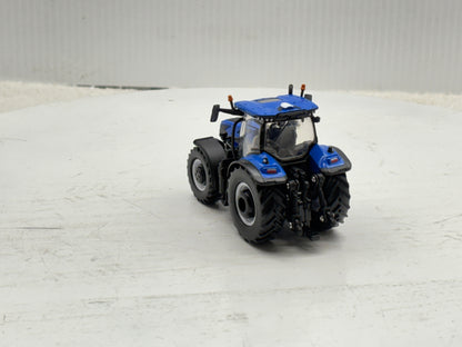 1/64 New Holland T7.300 PLM Prestige