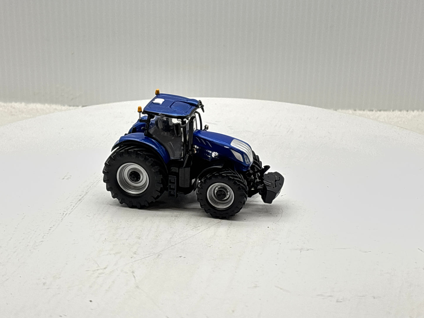 1/64 New Holland T7.315