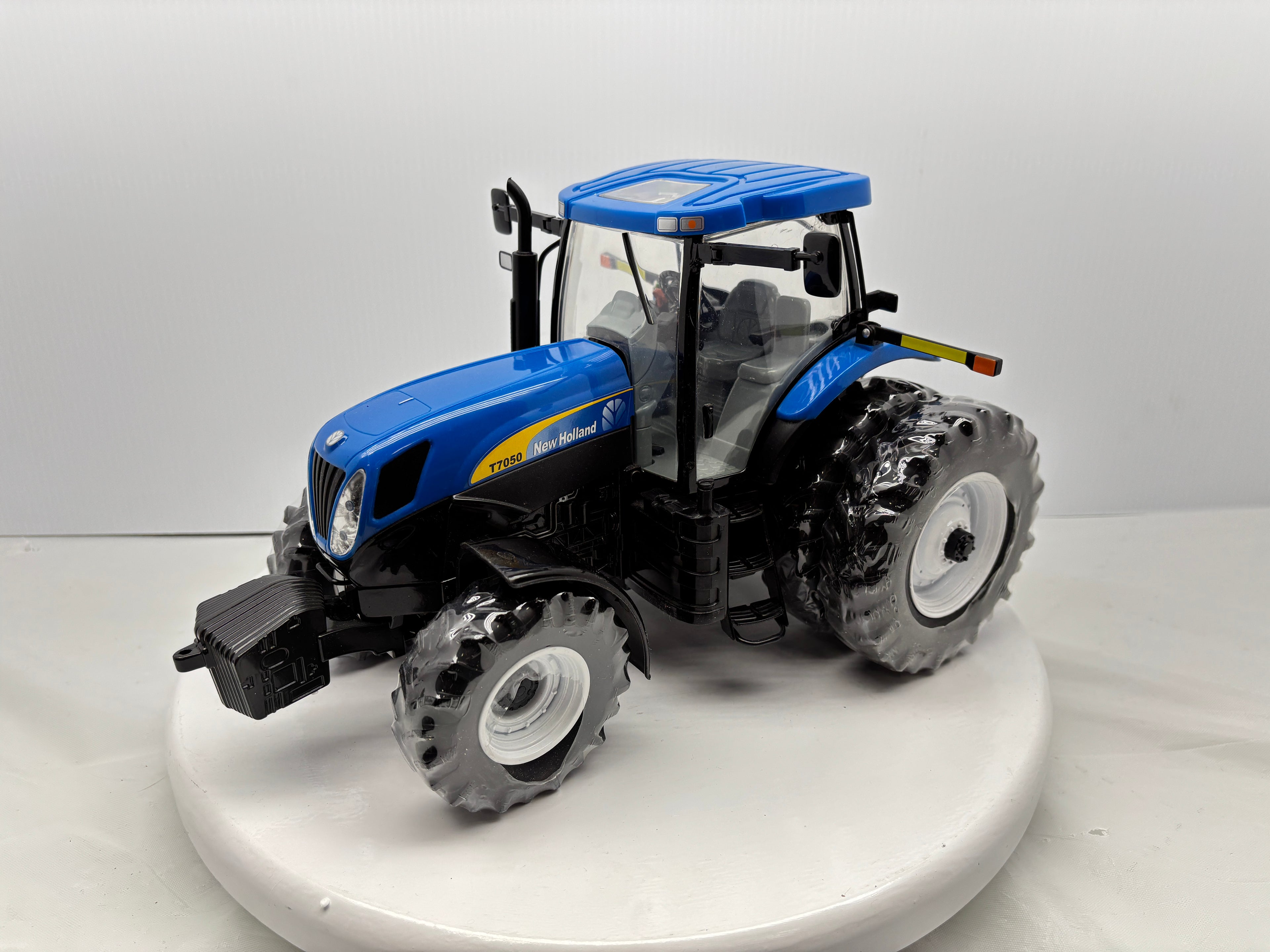 1/16 New Holland T7050 Collector Edition