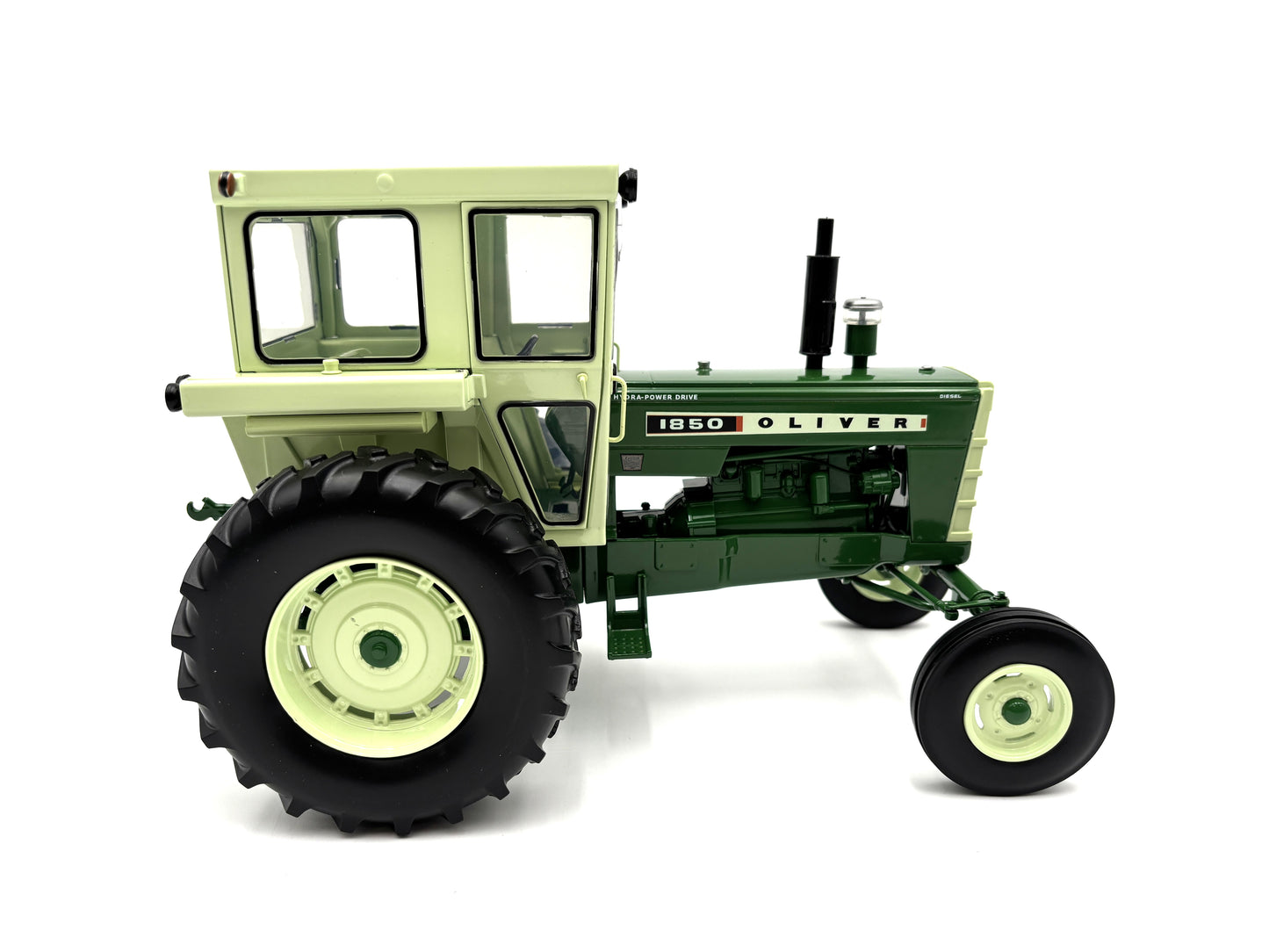 1/16 Oliver 1850 with Cab
