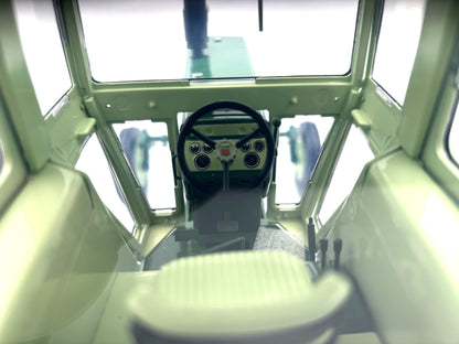 1/16 Oliver 1850 with Cab