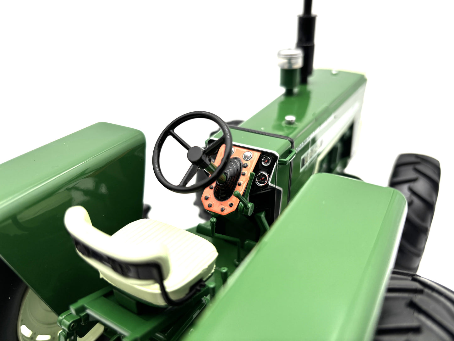 1/16 Oliver 1855 MFWD