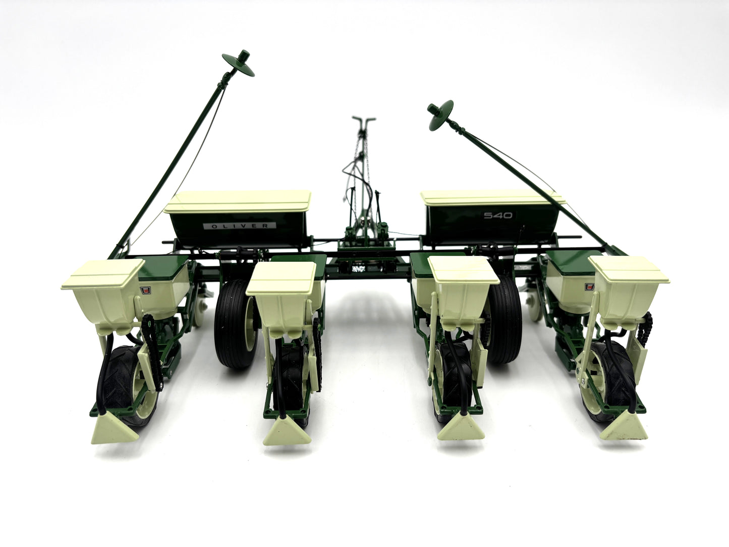 1/16 Oliver 540 4 Row Planter