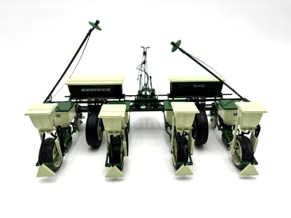 1/16 Oliver 540 4 Row Planter