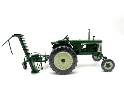 1/16 Oliver 660 with #84 Sickle Mower