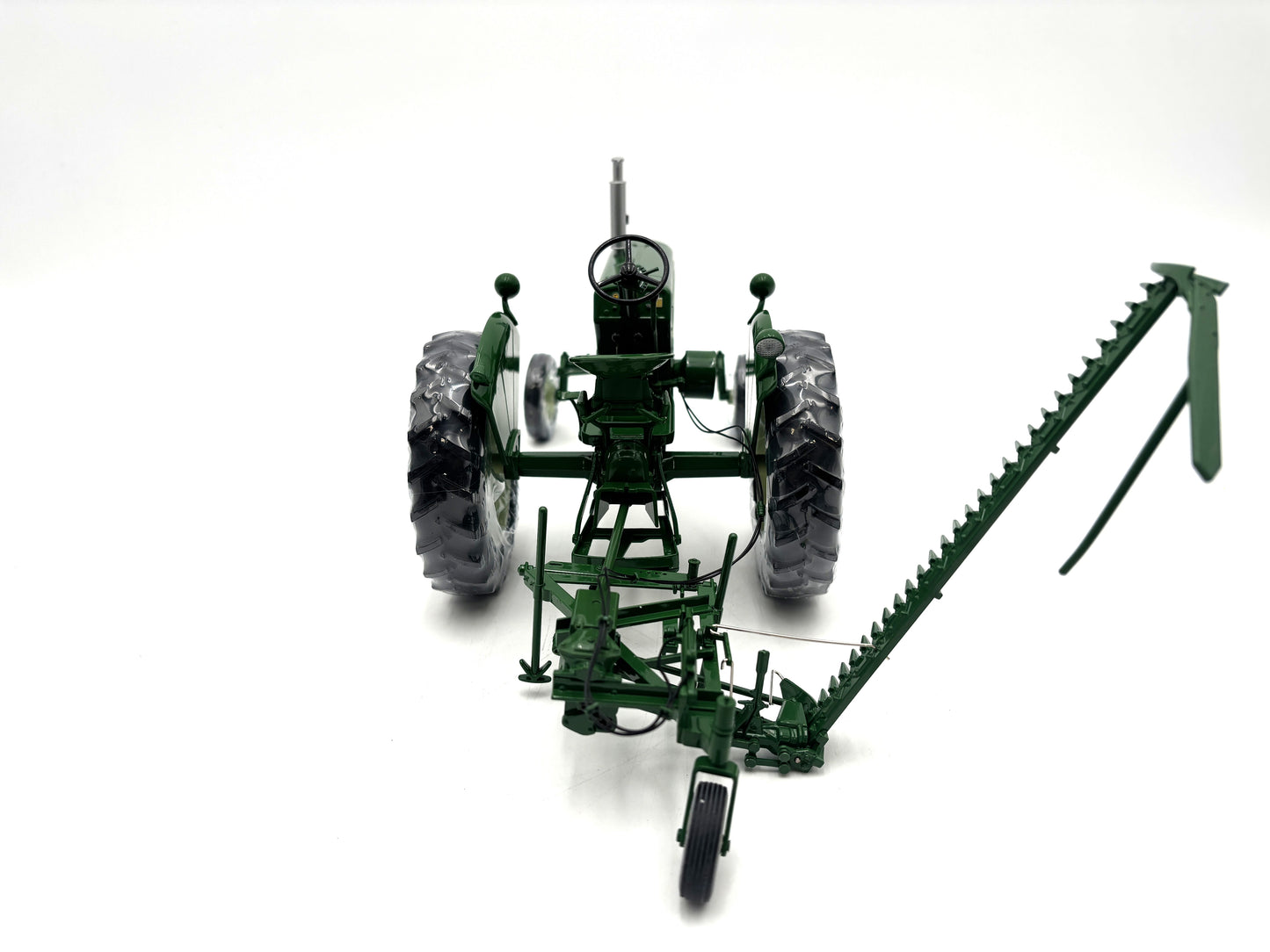 1/16 Oliver 660 with #84 Sickle Mower