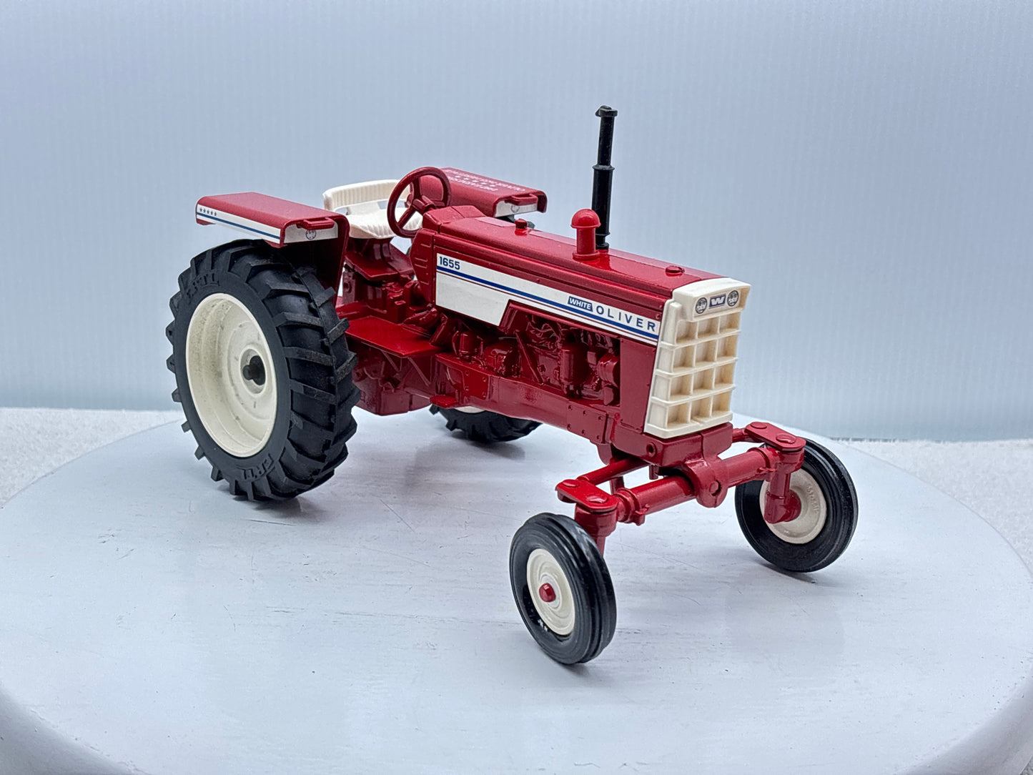 1/16 Oliver 1655 Farm Show Edition