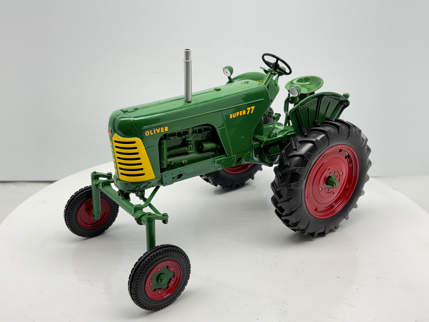 1/16 Oliver 77 Hi-Crop