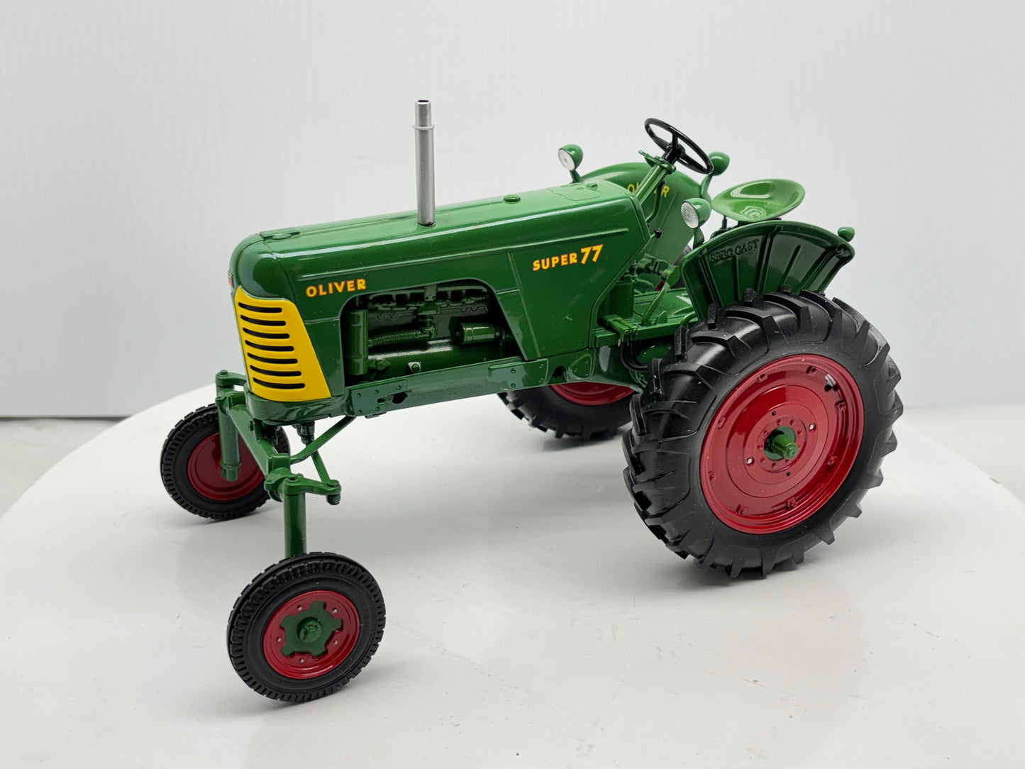 1/16 Oliver 77 Hi-Crop