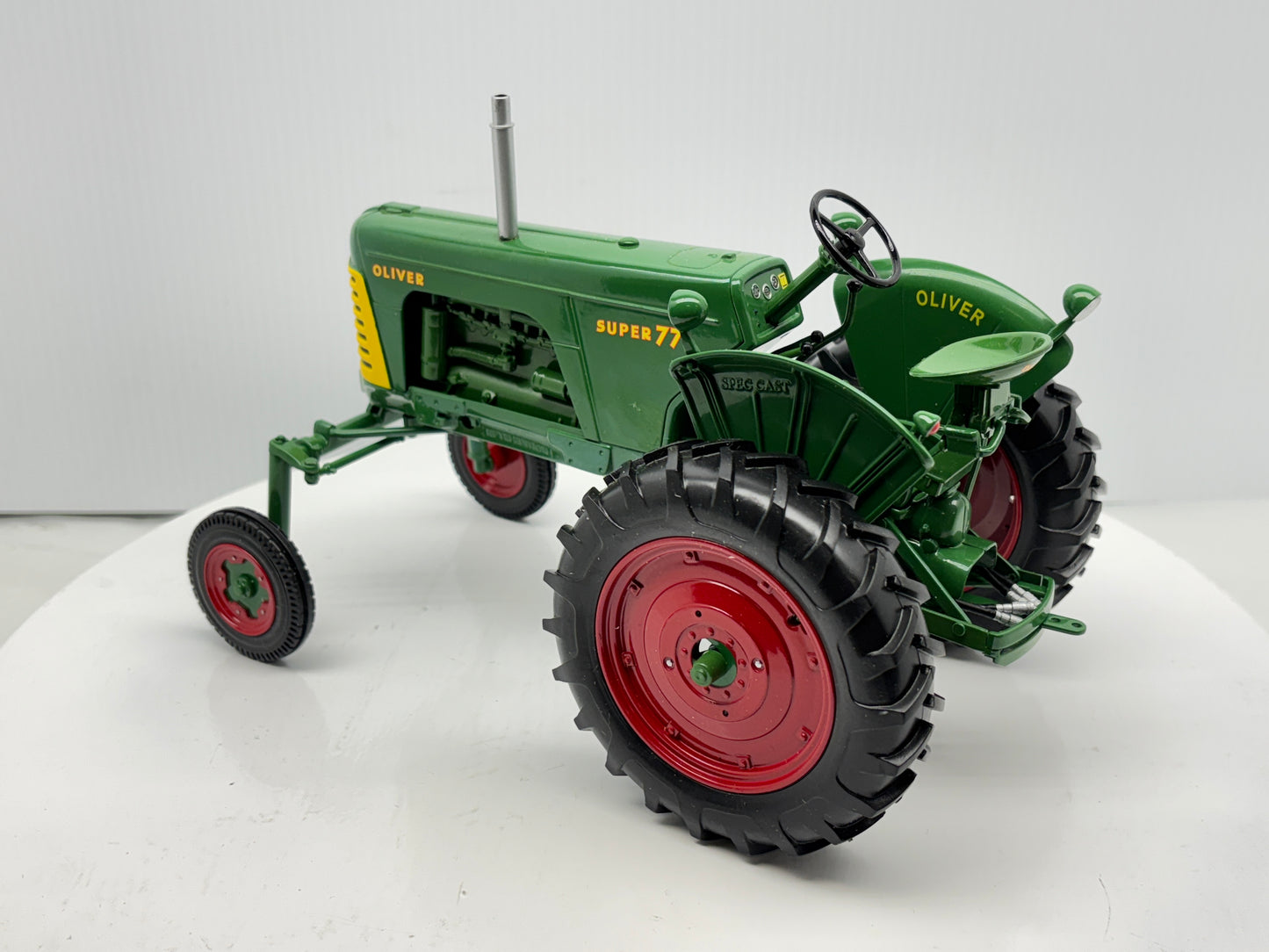 1/16 Oliver 77 Hi-Crop