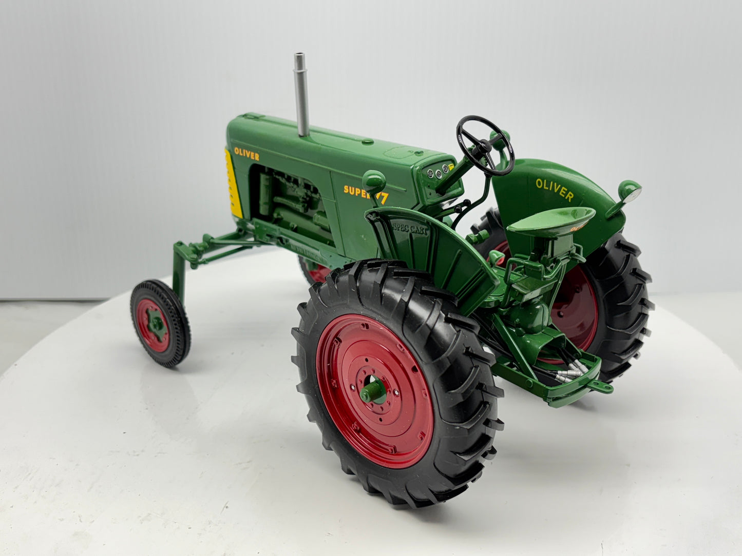 1/16 Oliver 77 Hi-Crop