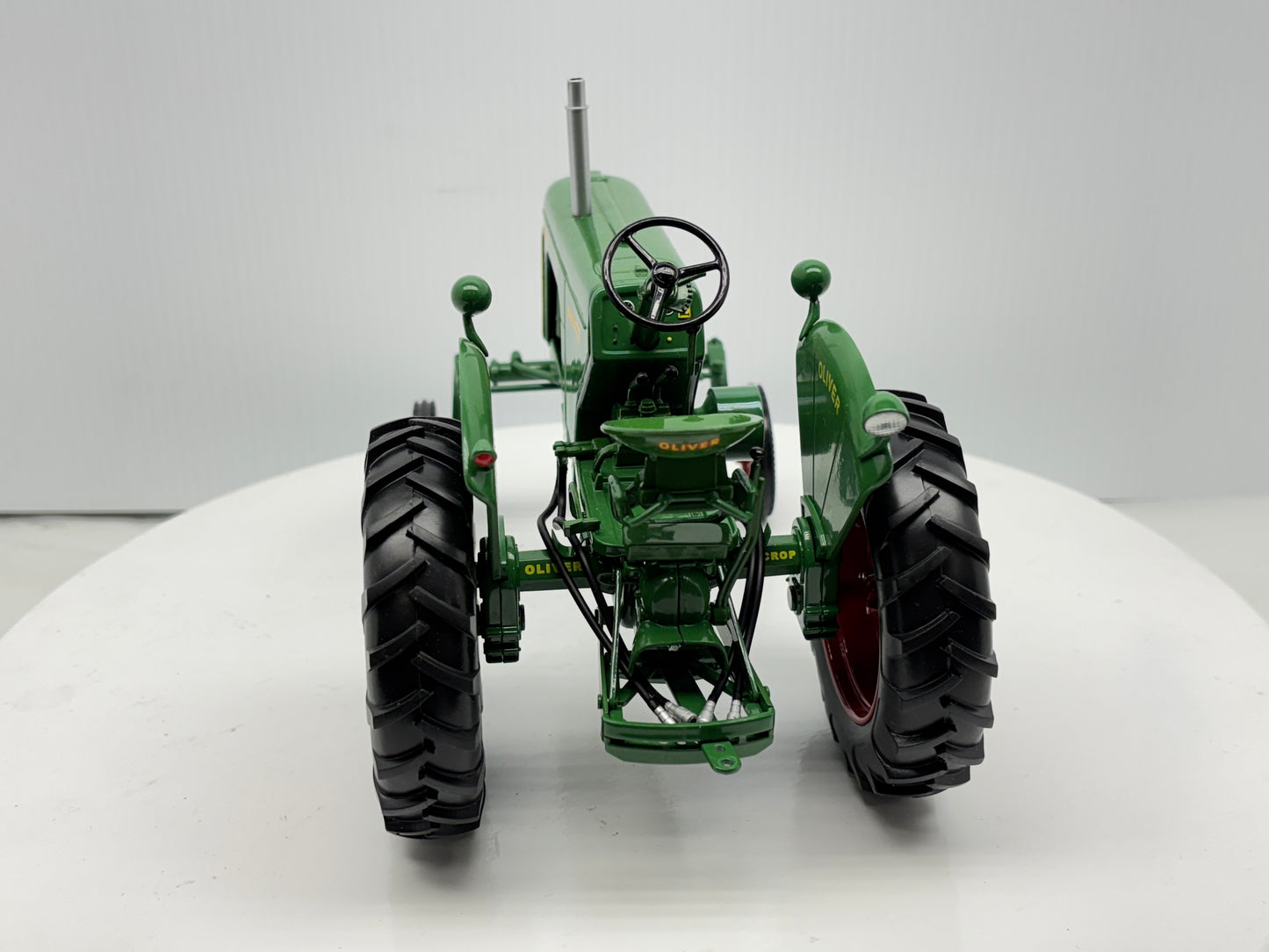 1/16 Oliver 77 Hi-Crop