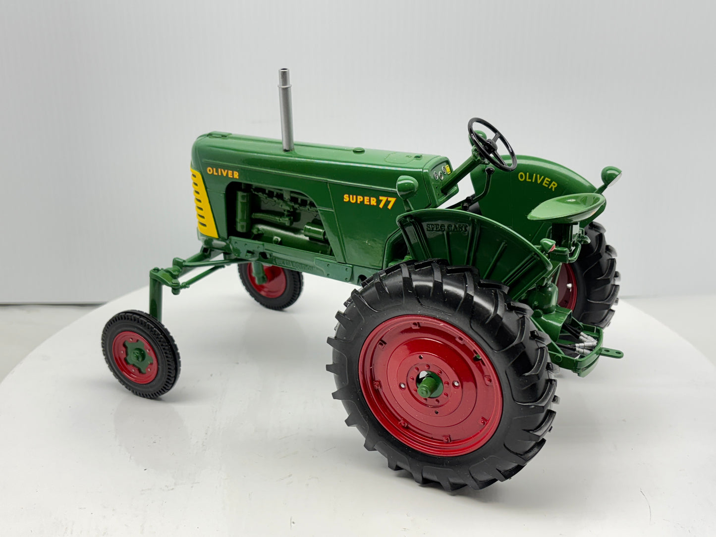 1/16 Oliver 77 Hi-Crop