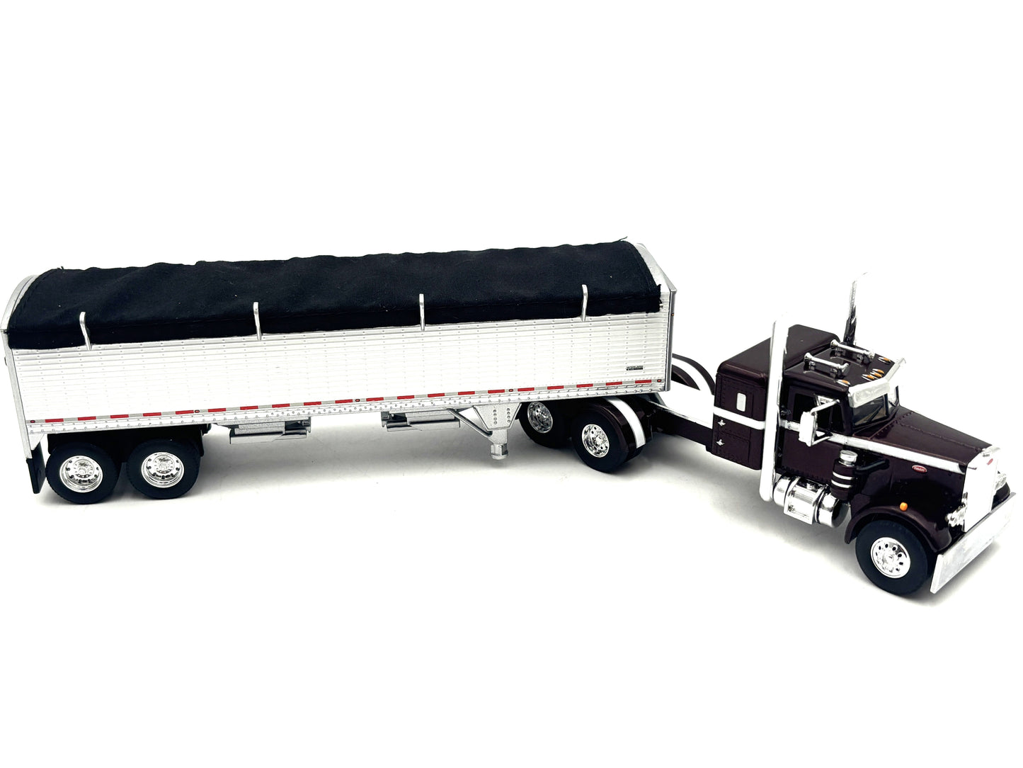 1/64 Peterbilt 351 with Wilson 34' Pacesetter