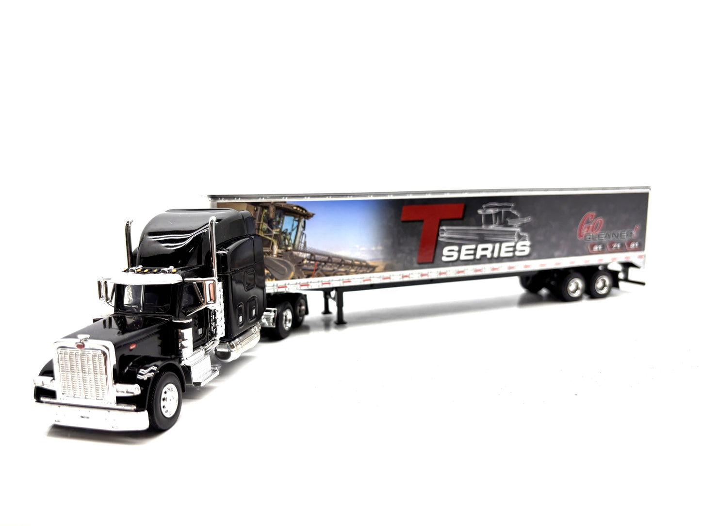 1/64 Peterbilt 379 Gleaner T-Series