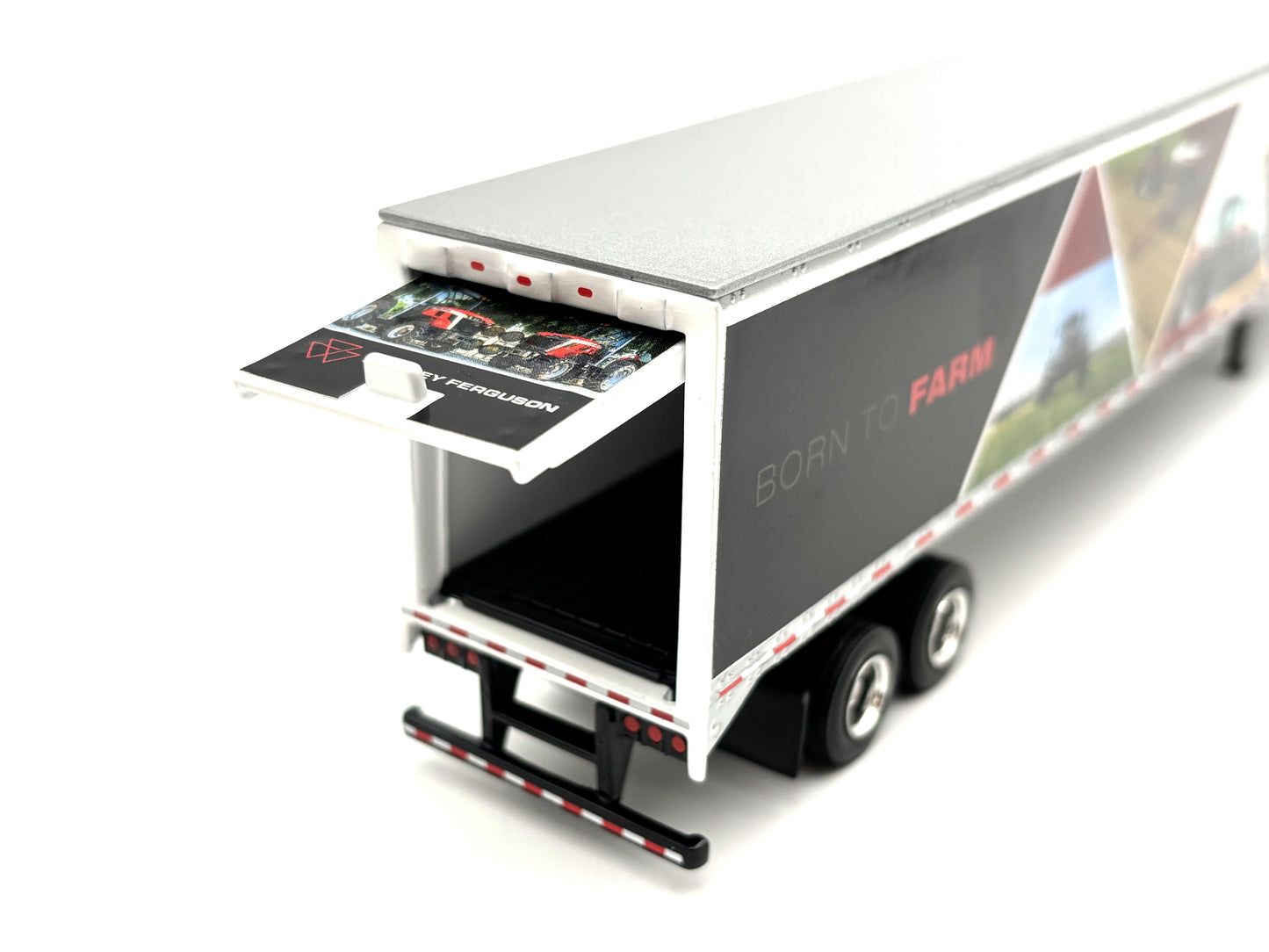 1/64 Peterbilt 379 with MF ''Born to Farm'' Trailer