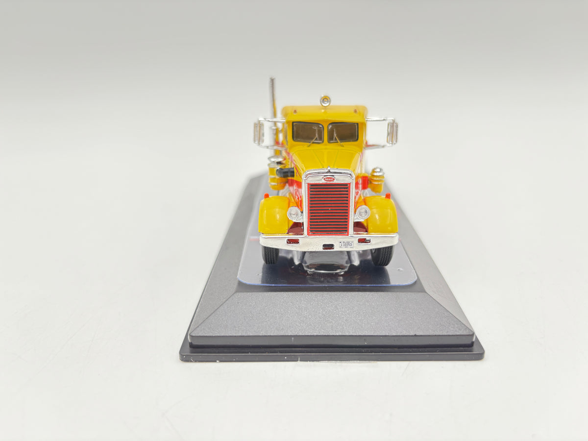 1/64 Peterbilt 381 (1963) Yellow/Red