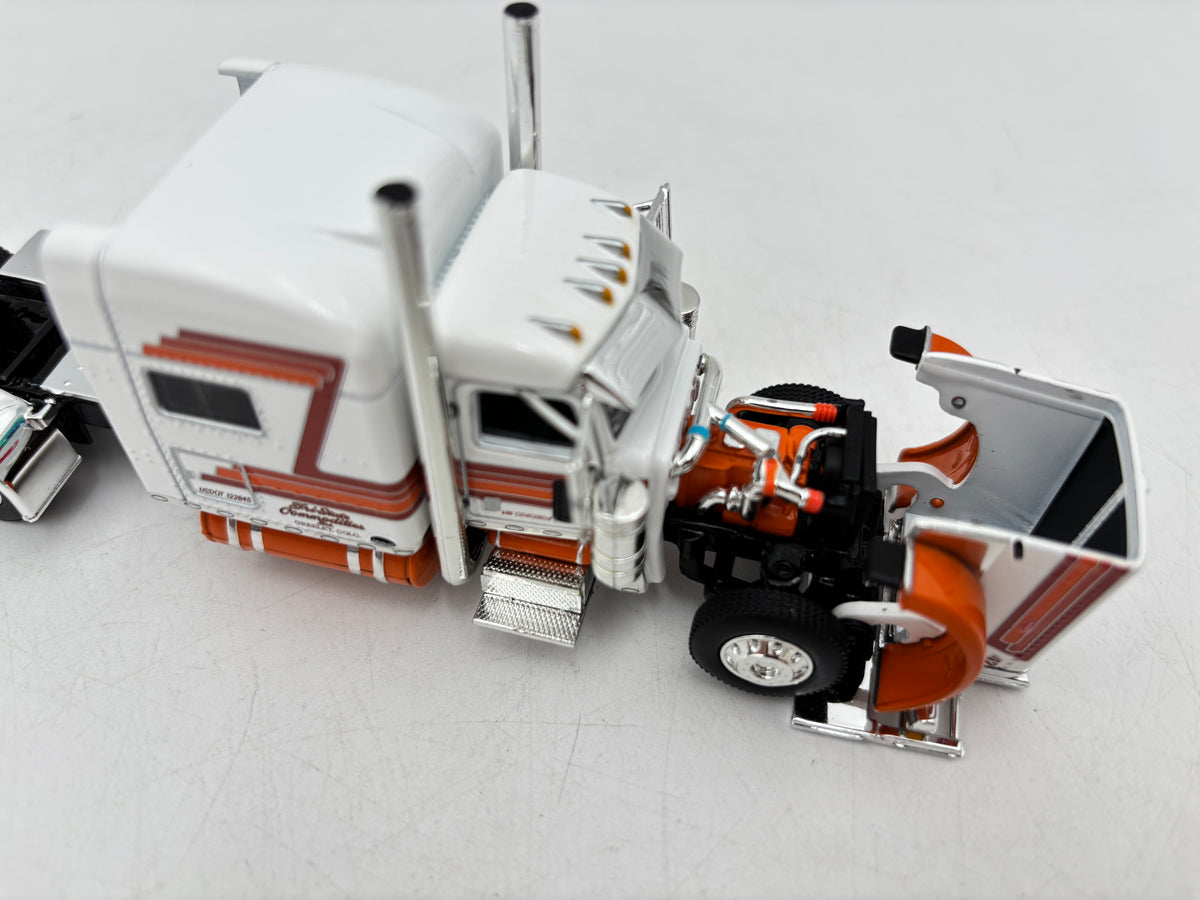 1/64 Peterbilt 389 with 43' Wilson Tri-State Commodities