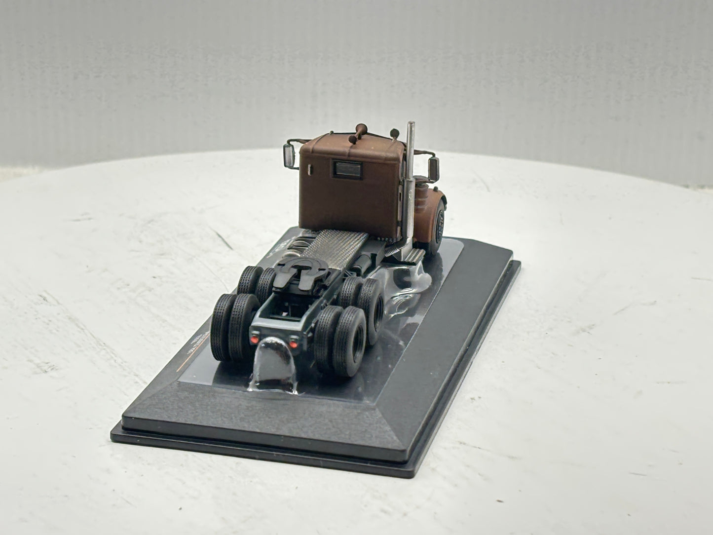 1/64 Peterbilt 281 (1955)
