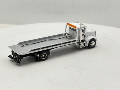 1/64 Peterbilt 385 Rollback White