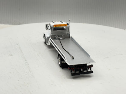 1/64 Peterbilt 385 Rollback White