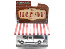 1/64 RAM 2500 Tradesman with Garbage Bin