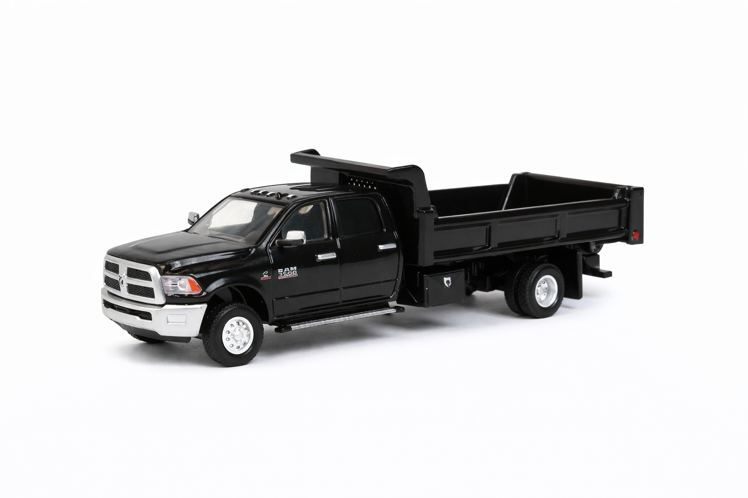 1/64 RAM 3500 Laramie (Black)