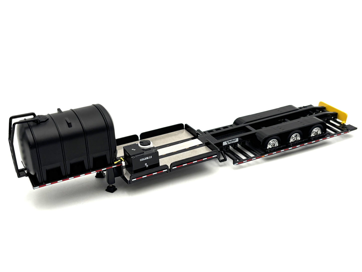 1/64 RoadRunner 4000 Sprayer Trailer