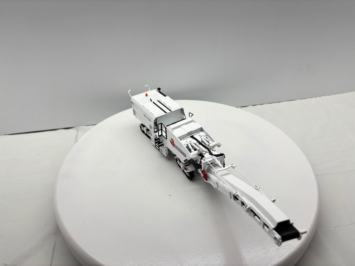 1/50 Roadtec RX-700 – Creekside Farm Toys