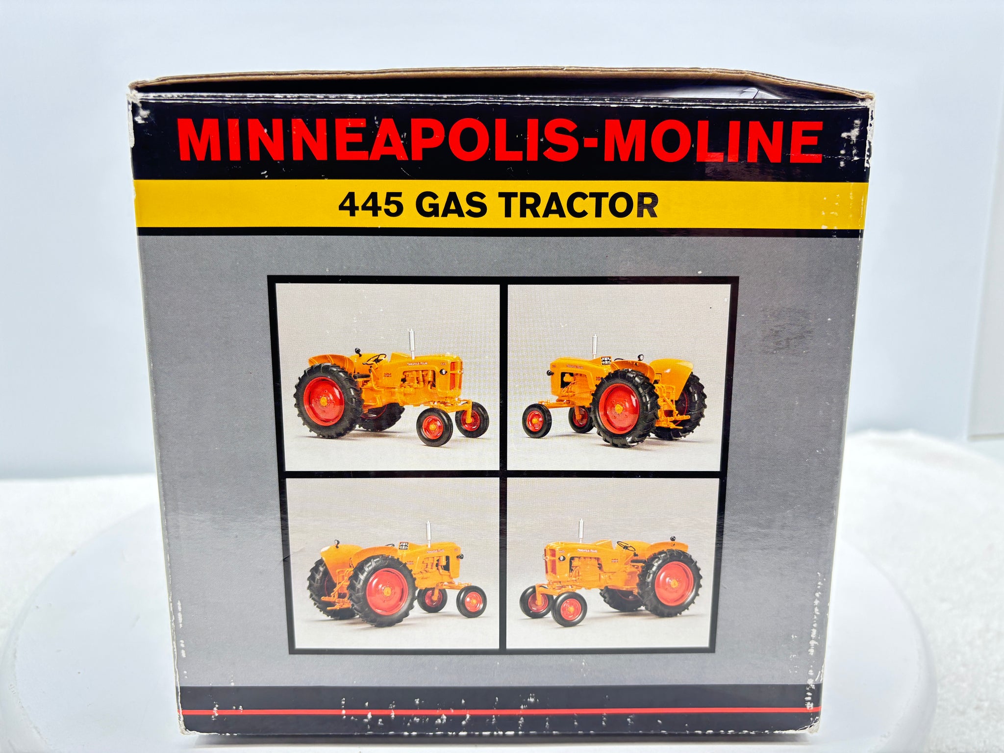 1/16 Minneapolis-Moline 445 Gas