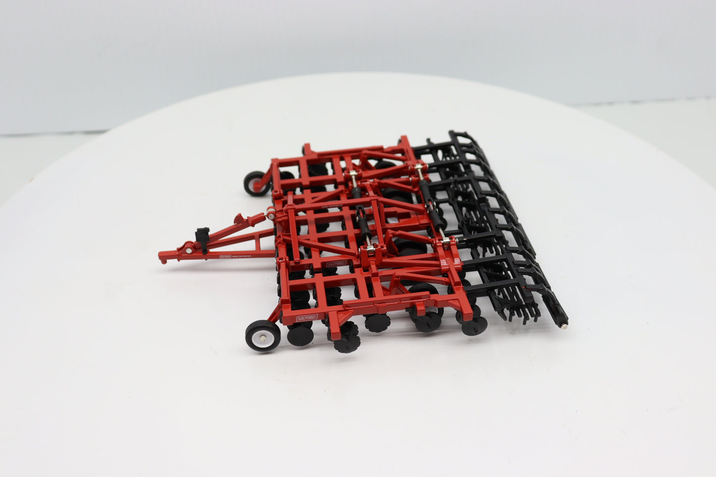 1/64 Salford 5200 Enforcer