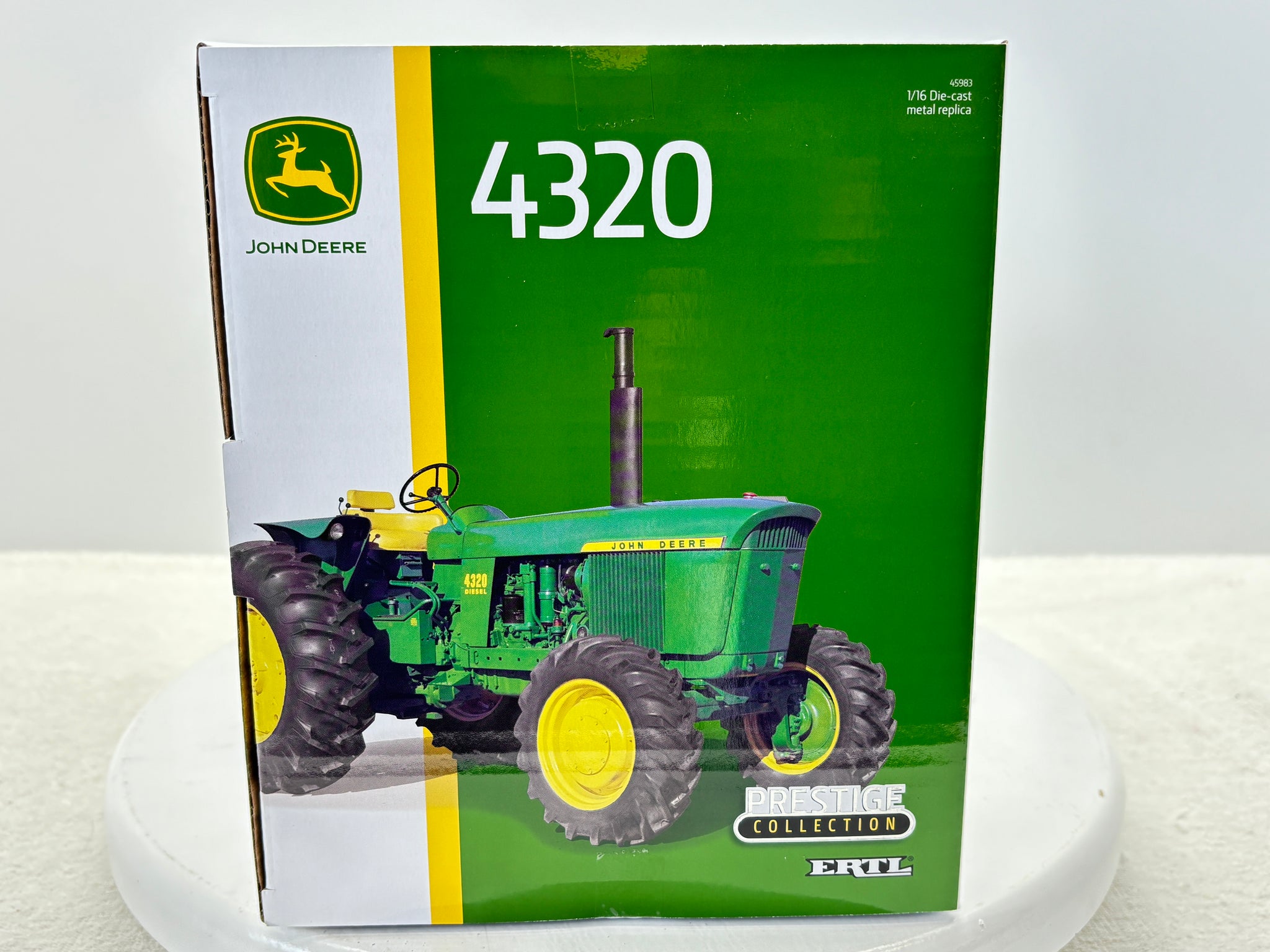 1/16 John Deere 4320 MFWD Prestige