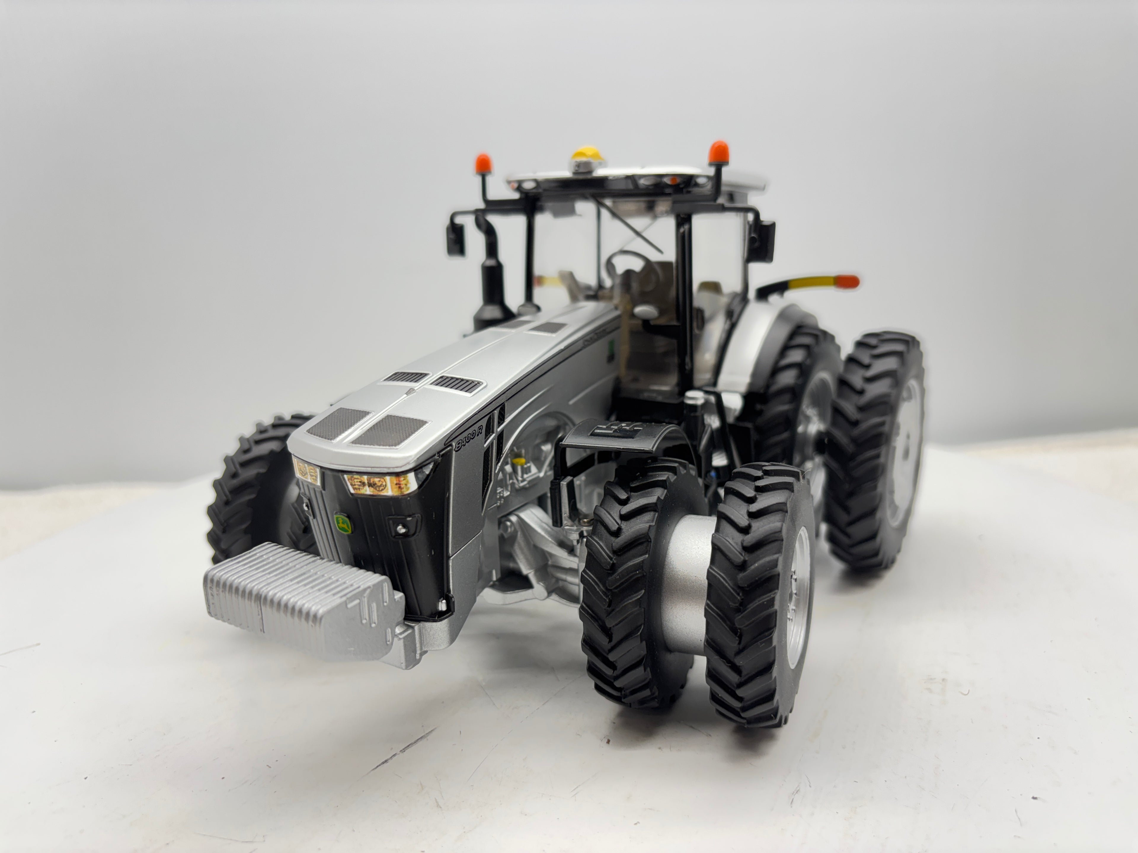 1/32 John Deere 8400R 100 Year Silver