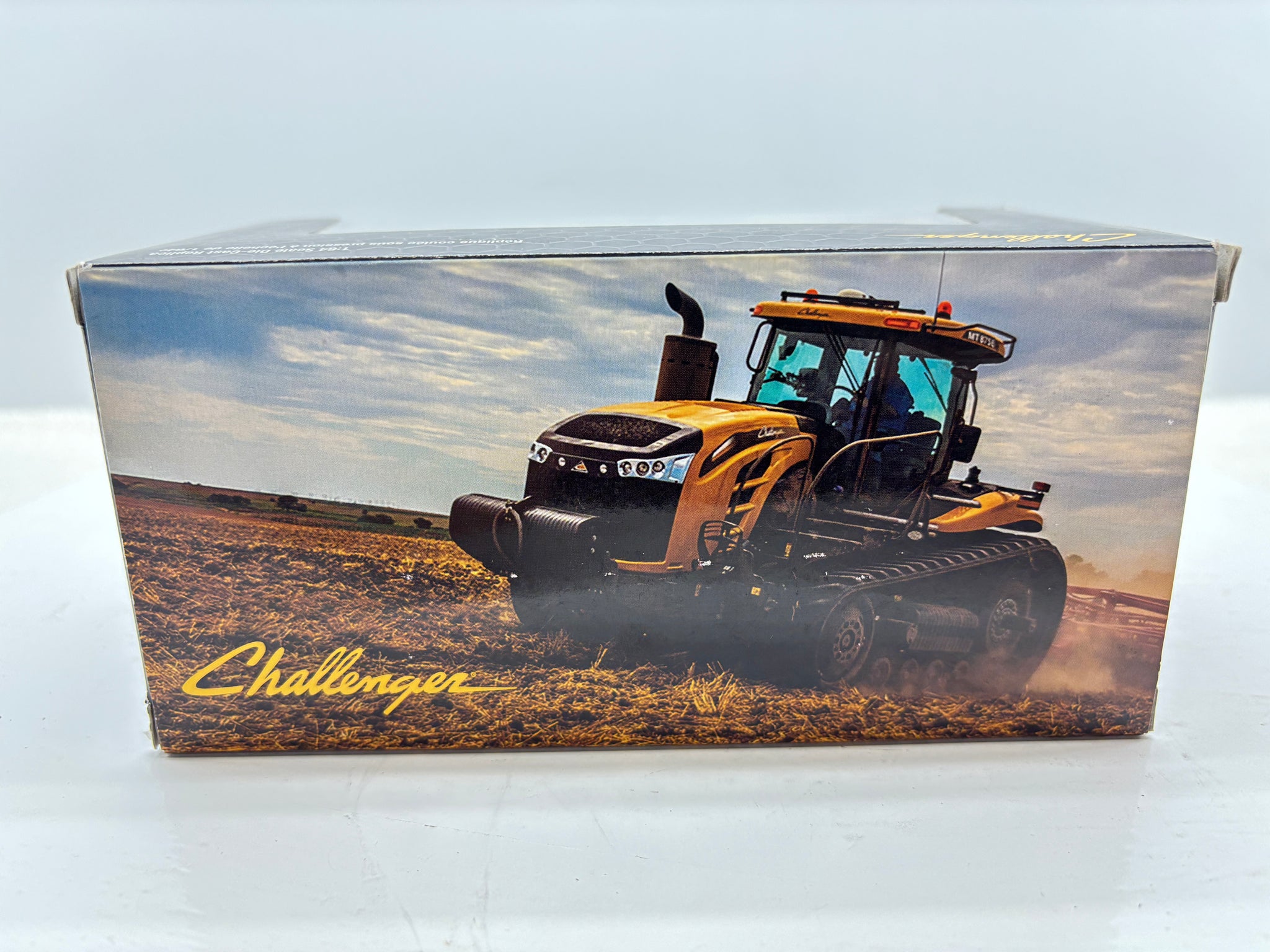 1/64 Challenger MT875E Black