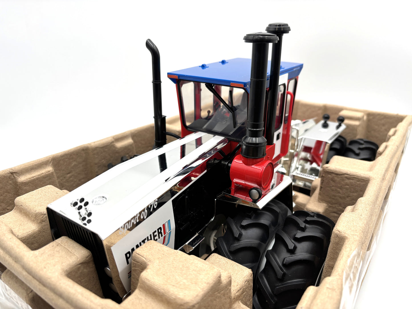 1/16 Steiger PTA 325 - Spirit of 76 CHROME