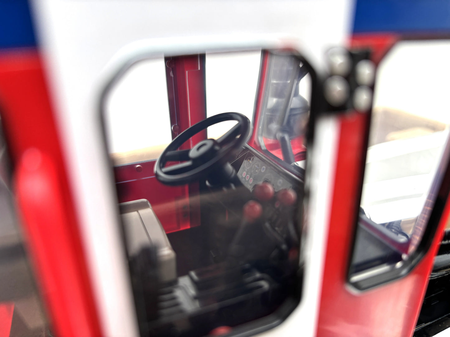 1/16 Steiger PTA 325 - Spirit of 76 CHROME