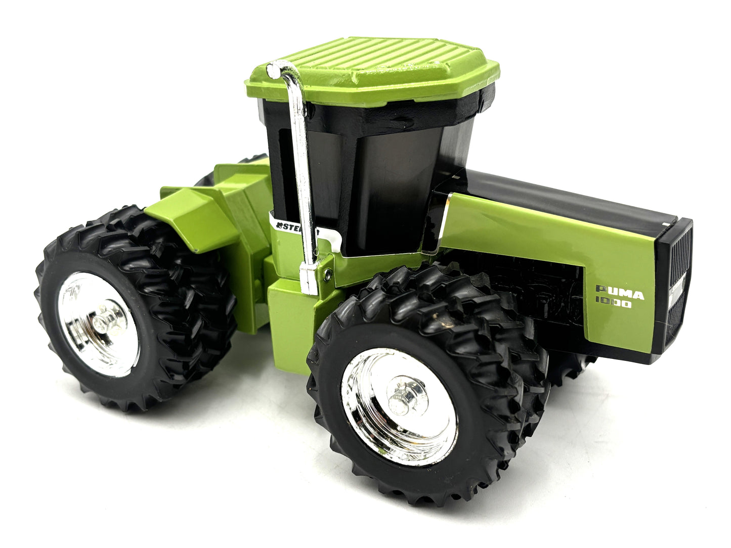 1/32 Steiger Puma 1000 Collector Edition