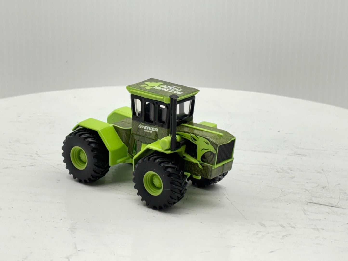 1/64 Steiger Cougar