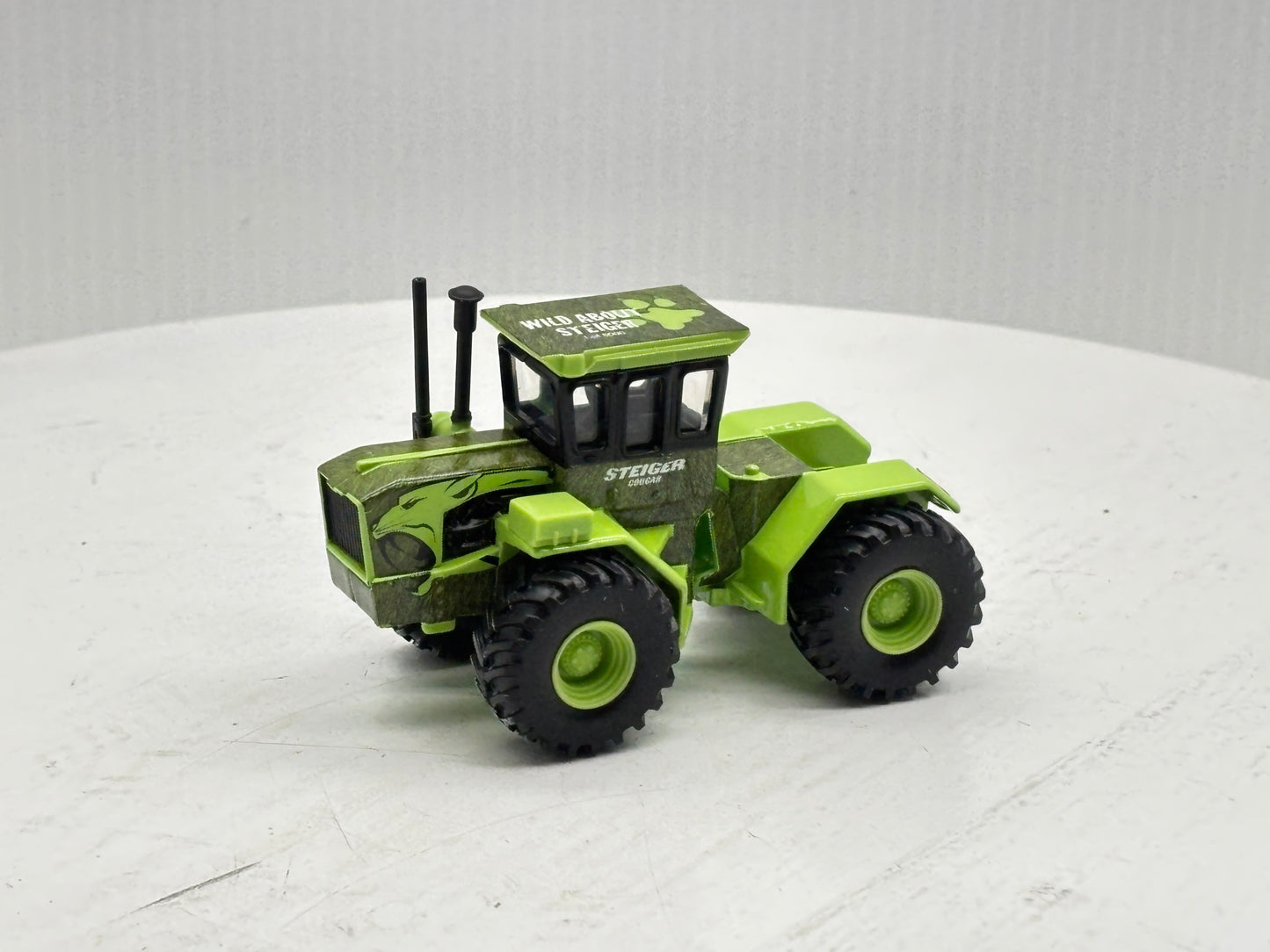 1/64 Steiger Cougar
