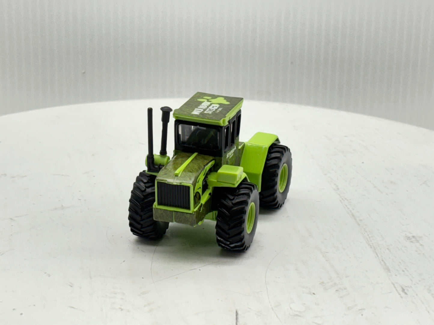 1/64 Steiger Cougar