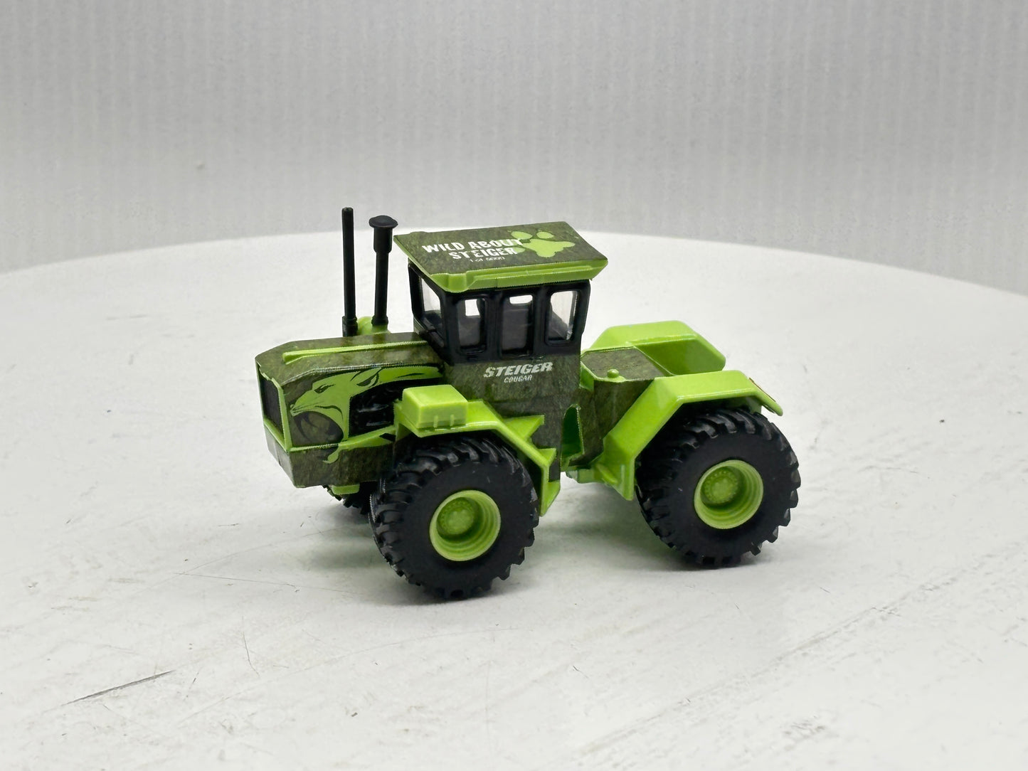 1/64 Steiger Cougar