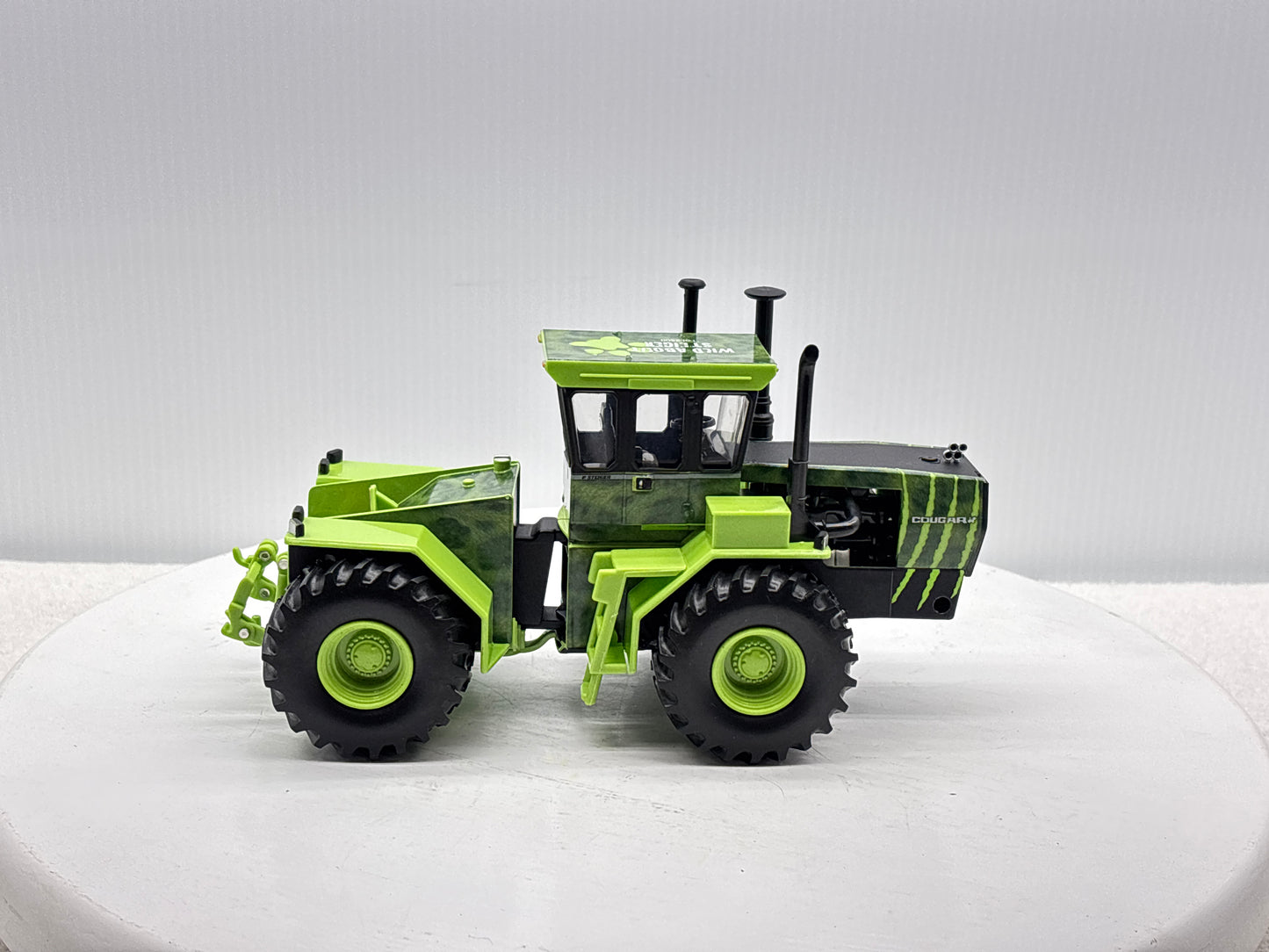 1/32 Steiger Cougar ''Wild About Steiger''